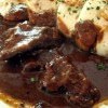 juneci-gulas-s-krompirom