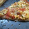pizza-od-sira-i-zacinskog-bilja
