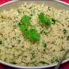 pilav-sa-mladim-lukom